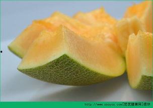 哈密瓜能和梨一起吃吗,哈密瓜与梨的搭配食用指南